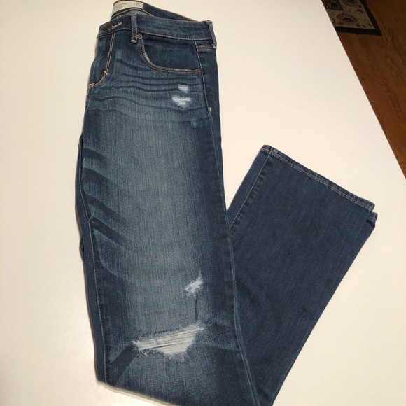 Abercrombie and Fitch Distressed Bootcut Jeans NEW - Picture 1 of 8